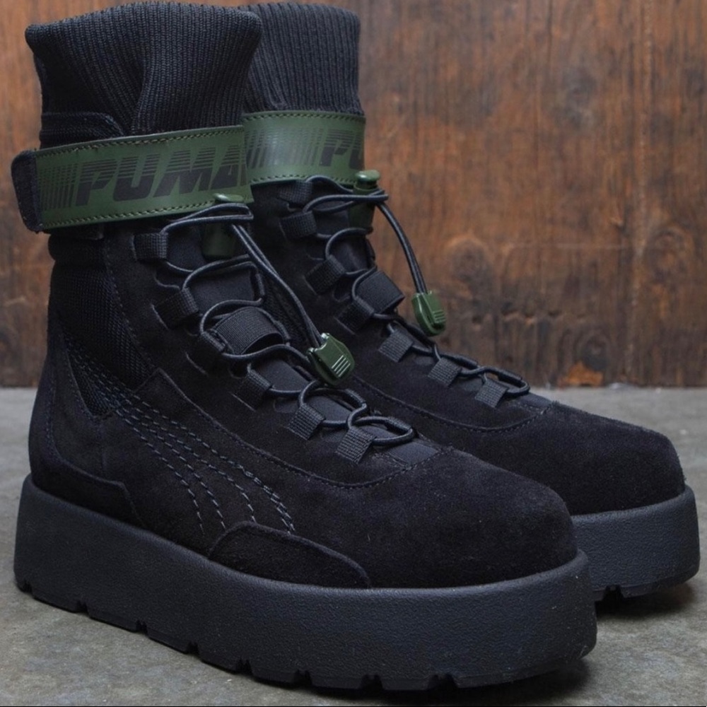 Ferny PUMA scuba boots